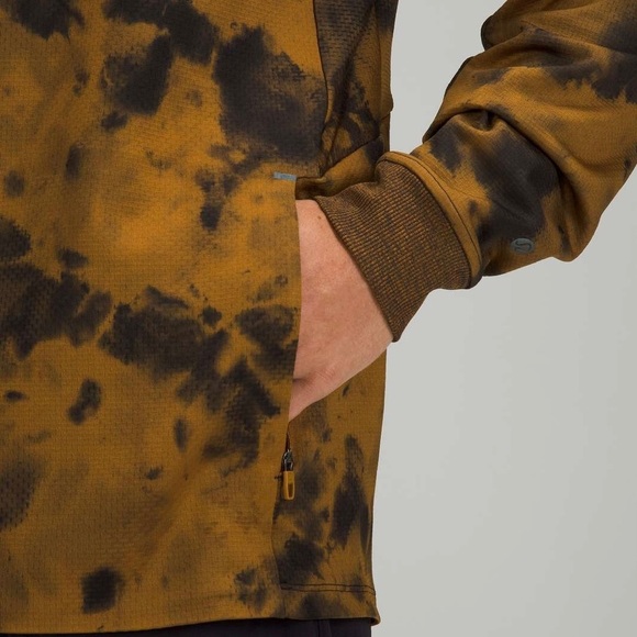 Lululemon Textured‎ Tech Hoodie, Diamond Dye Gold Spice Black - Picture 8 of 9